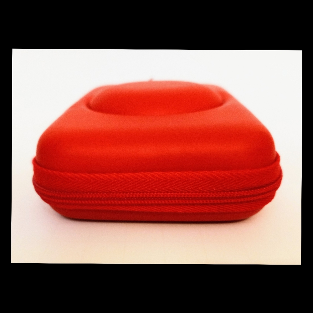 Polaroid Snap Case "Red" - Picture 7 of 14